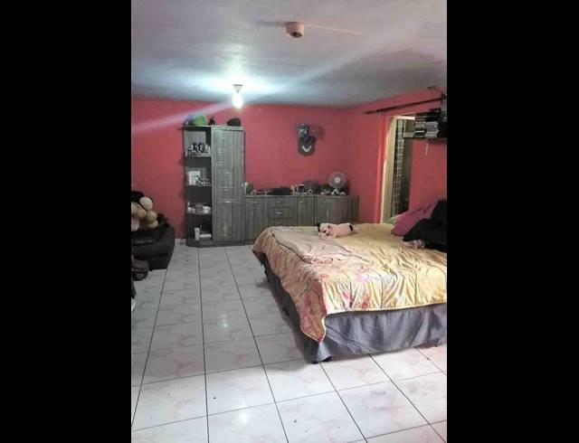 3 BEDROOM HOUSE FOR SALE IN AUSTERVILLE